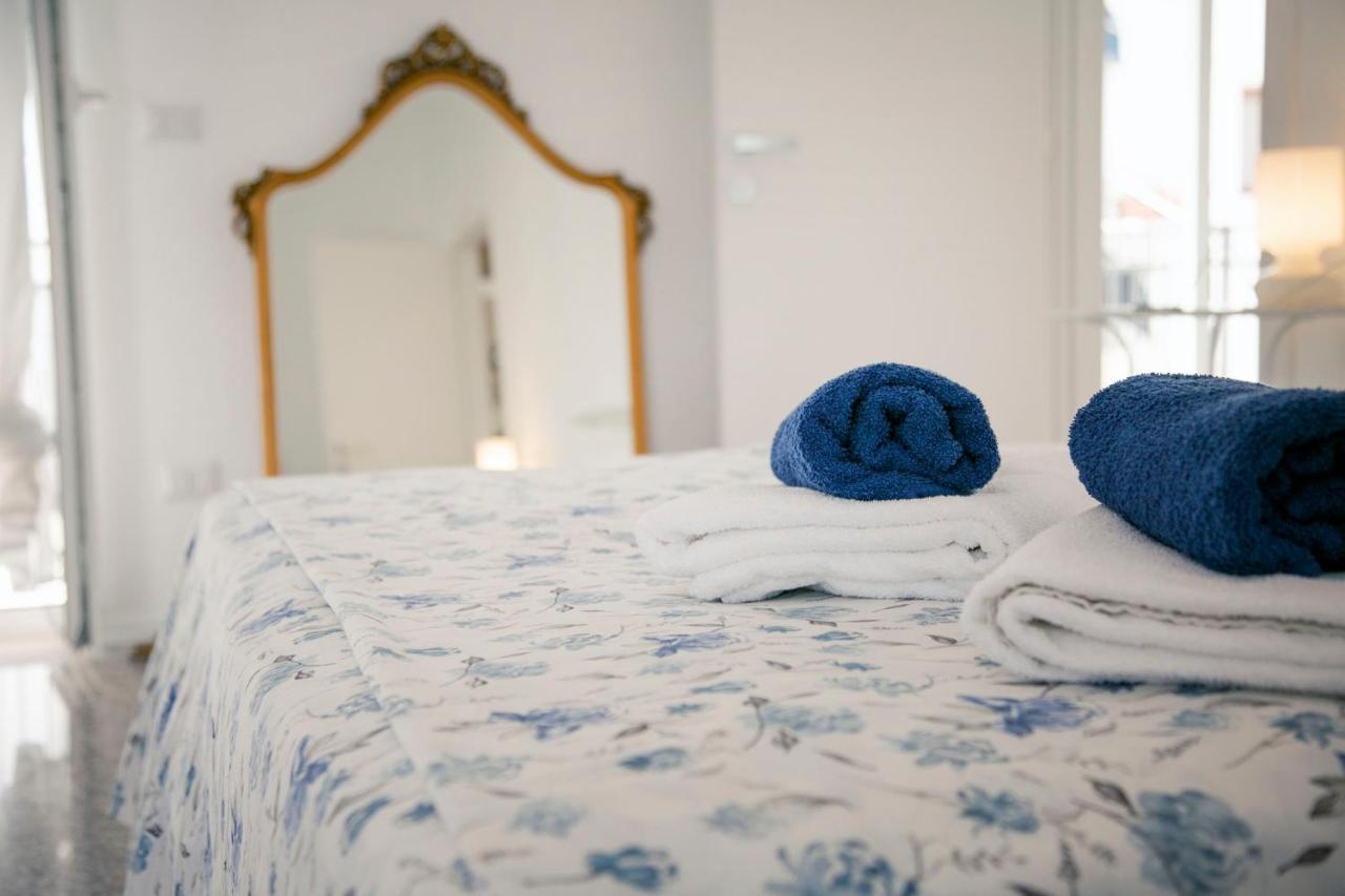 Madreselva Apartment เปสคีชี ภายนอก รูปภาพ